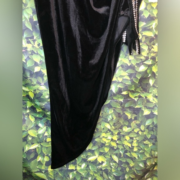 VENUS Black Asymmetrical Tie Front Skirt for Cocktail NWT Small - Picture 4 of 14